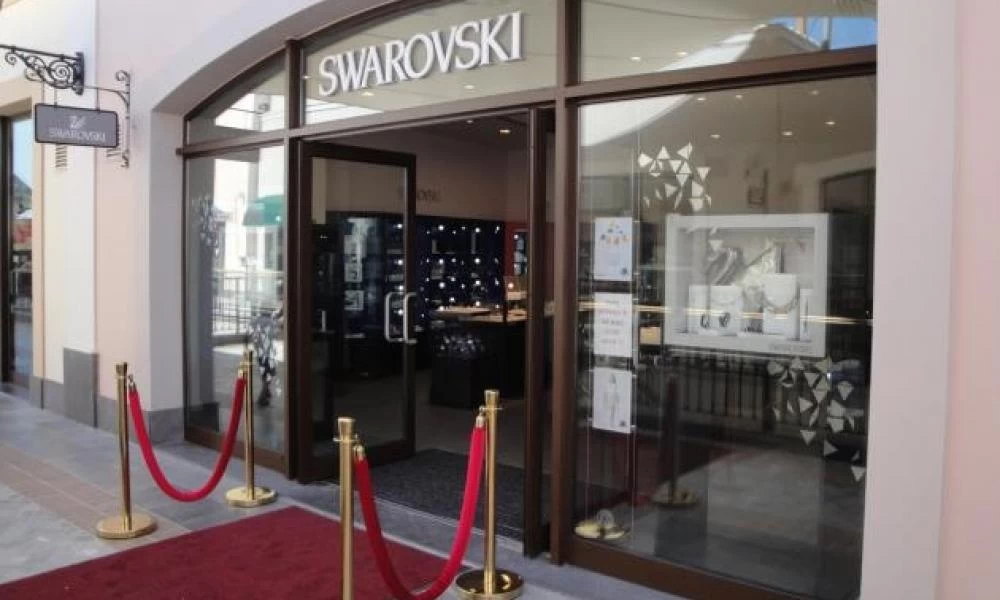 Η κρίση του κορονοϊού έπληξε τον οίκο Swarovski - Απολύει εργαζόμενους